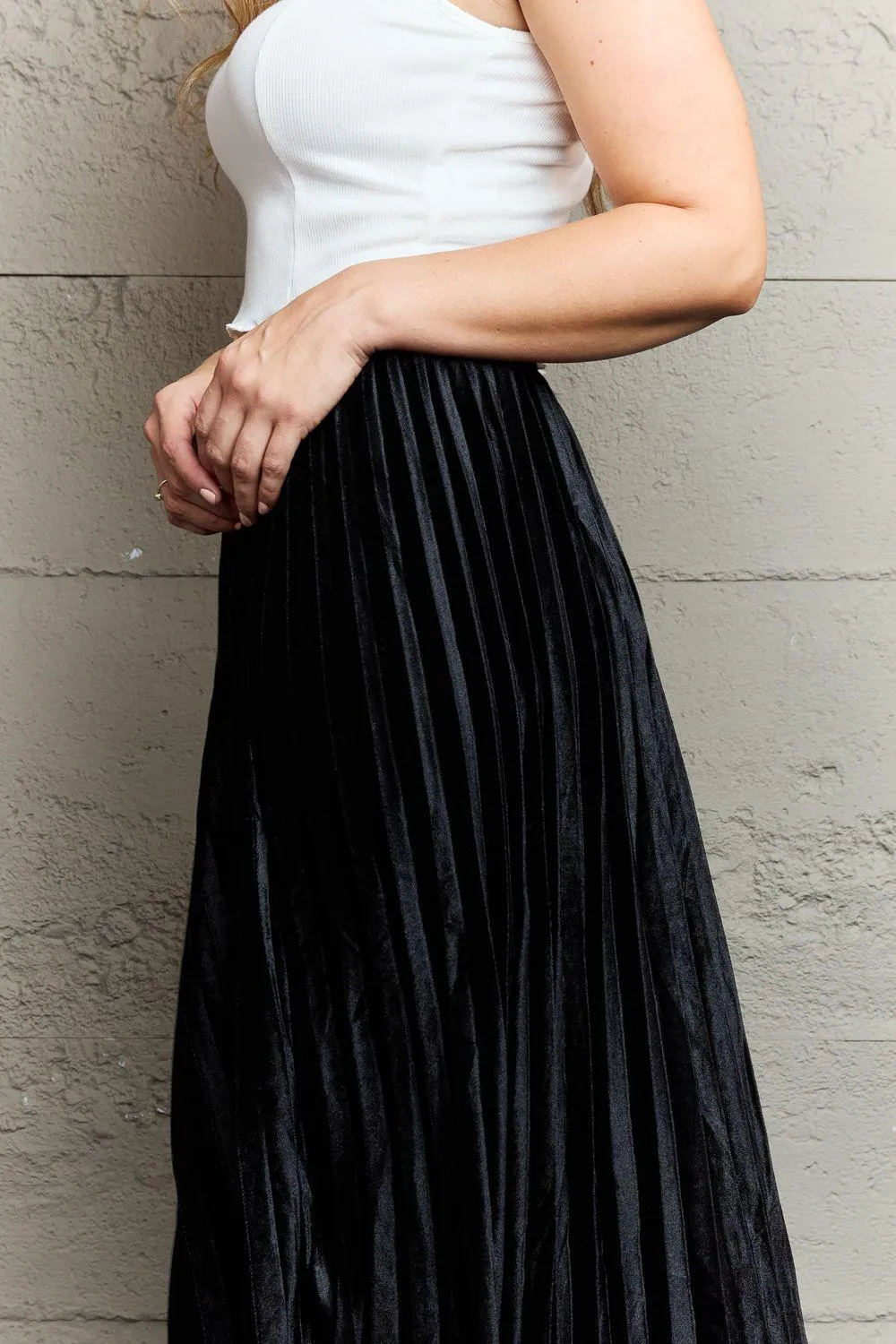 Addy Accordion  Pleated Flowy Midi Skirt