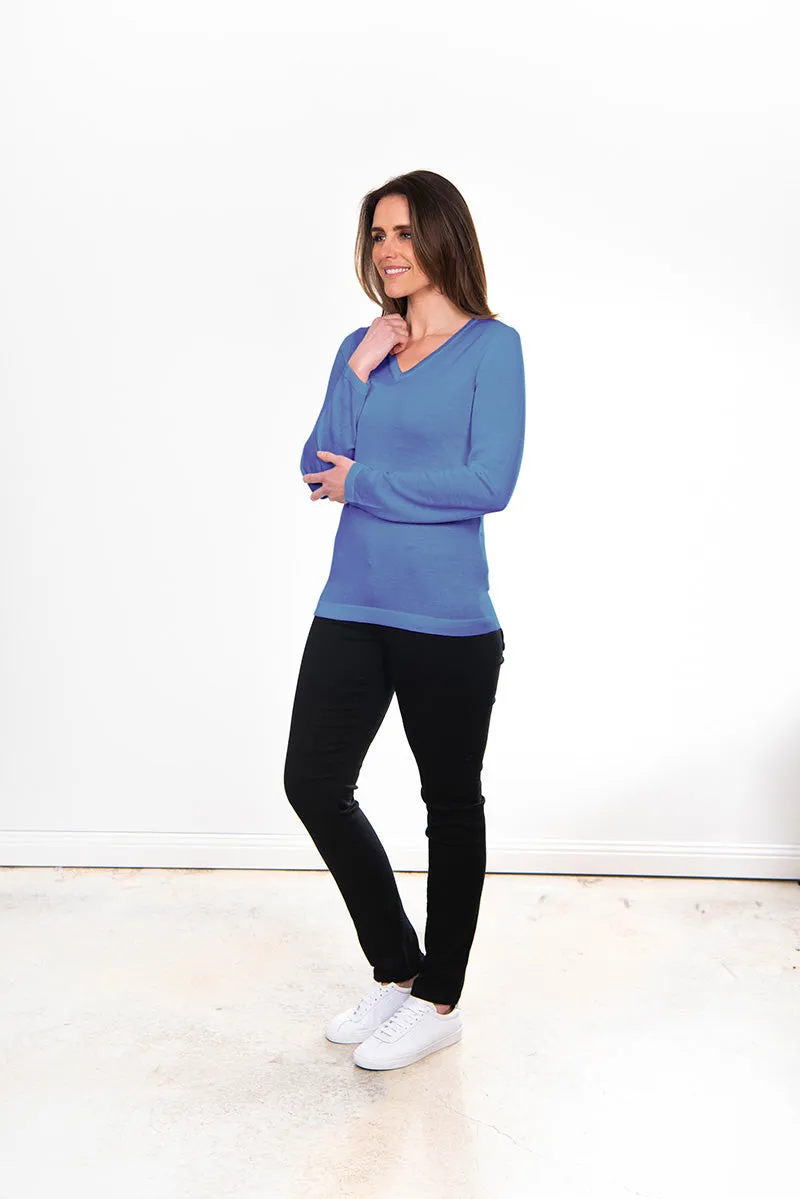 Essential Vee Neck Pullover