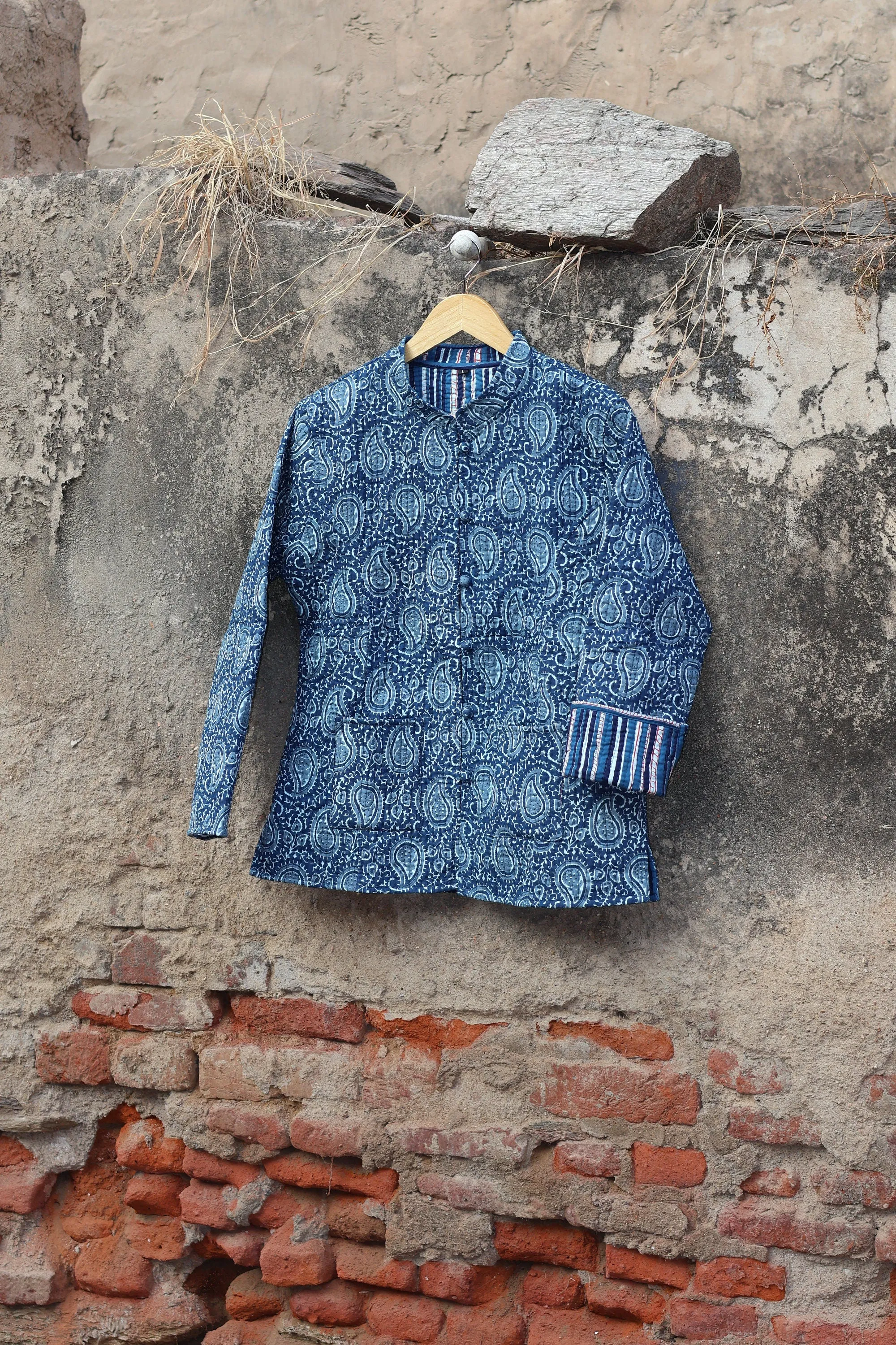 Indian Handmade Quilted Kantha Cotton Fabric Jacket Stylish Blue & Grey Floral Women's Coat, Reversible Waistcoat for Her