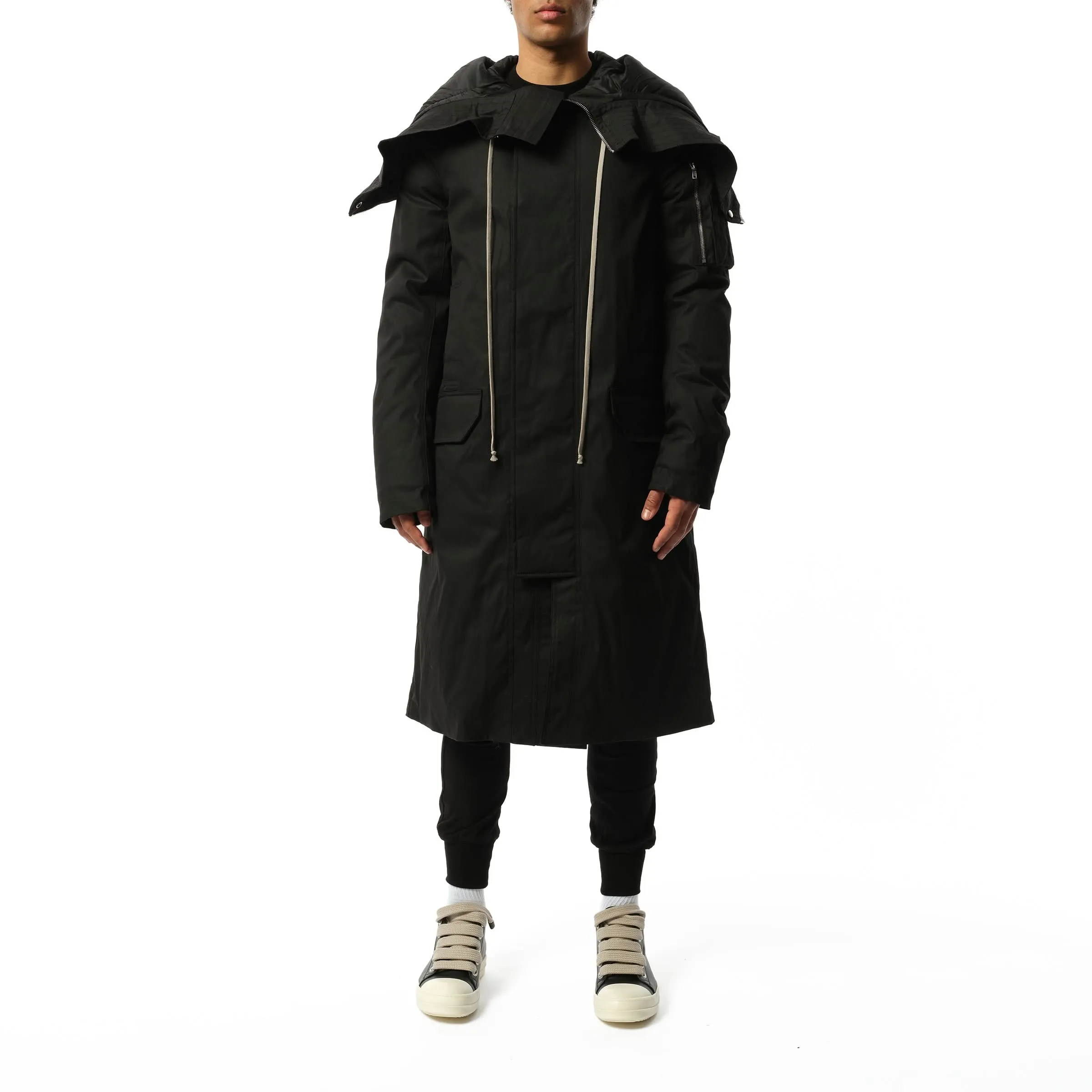 Megaparka Woven Coat in Black