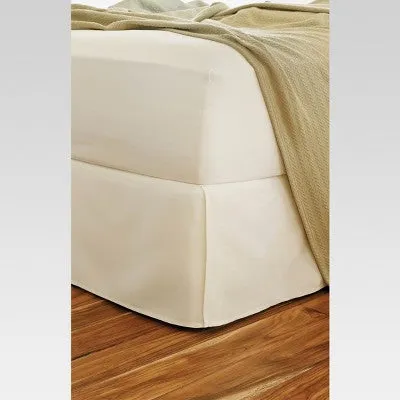 Open Box - White Wrinkle-Resistant Cotton Bed Skirt (Queen) - Threshold