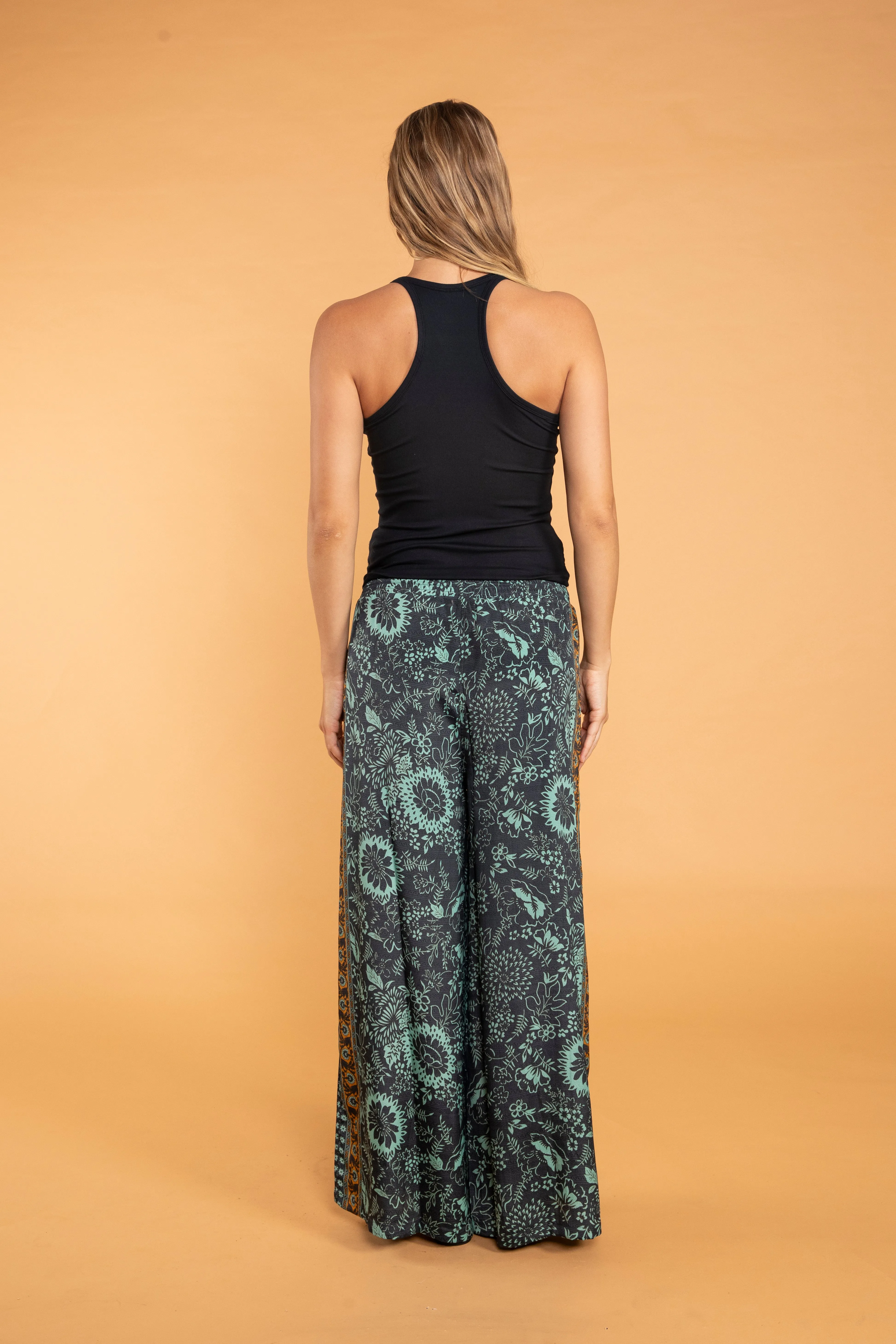 Stefna Drawstring Pants